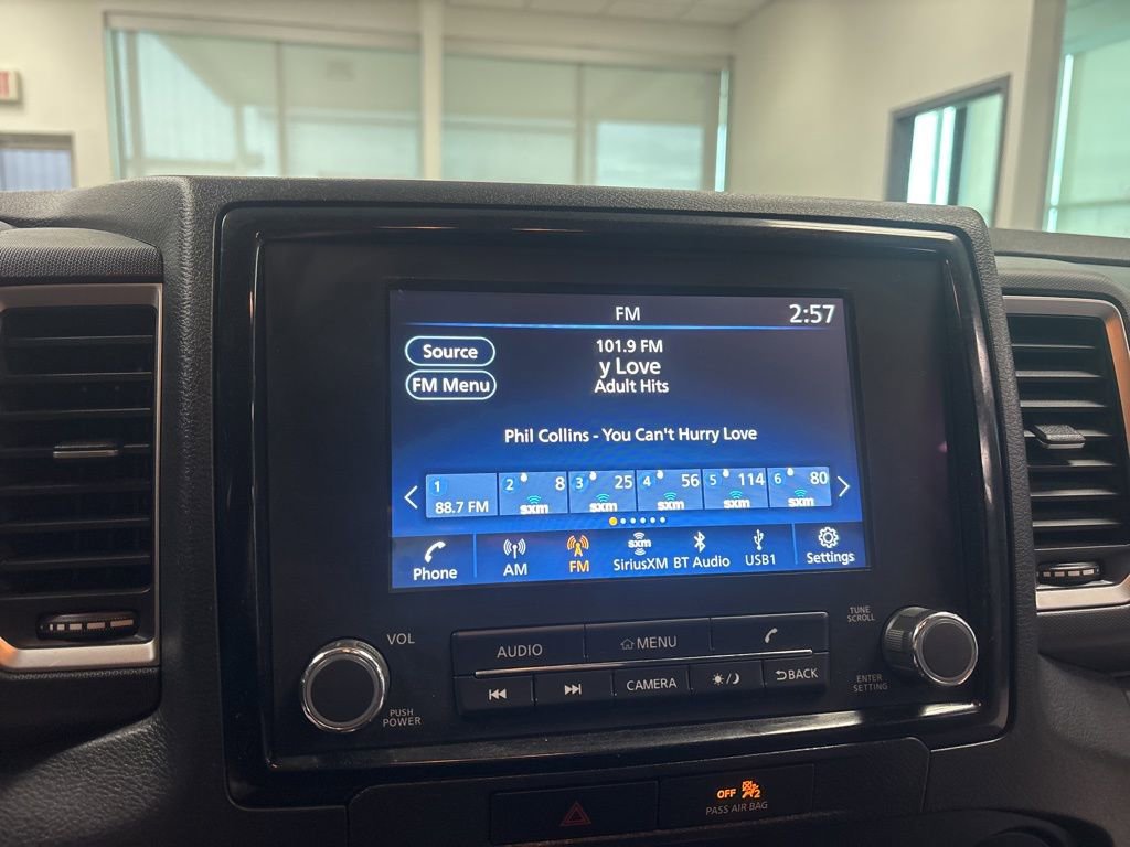 Used 2022 Nissan Frontier SV image 17