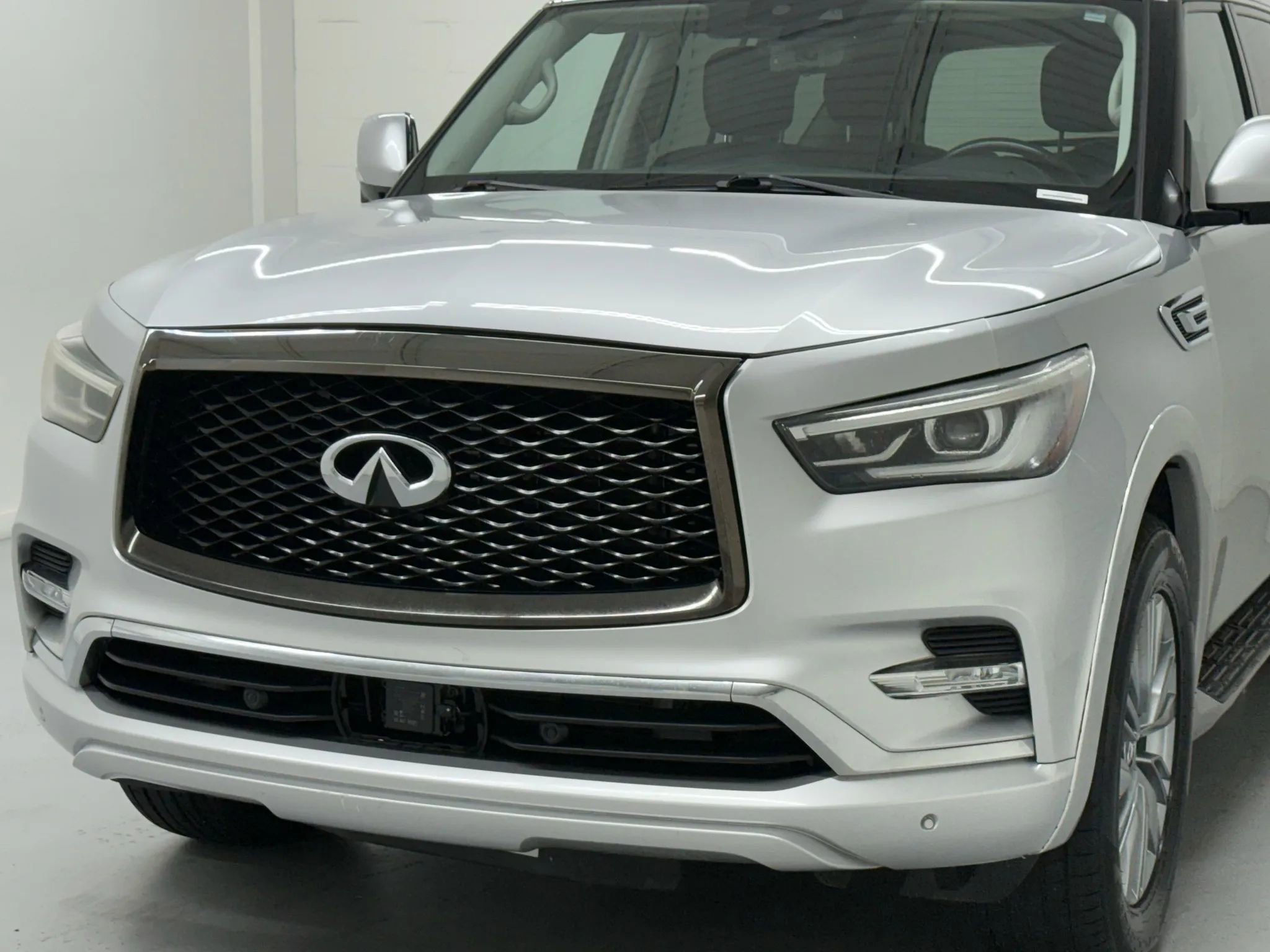 Used 2020 INFINITI QX80 Luxe w/ Proassist Package image 9