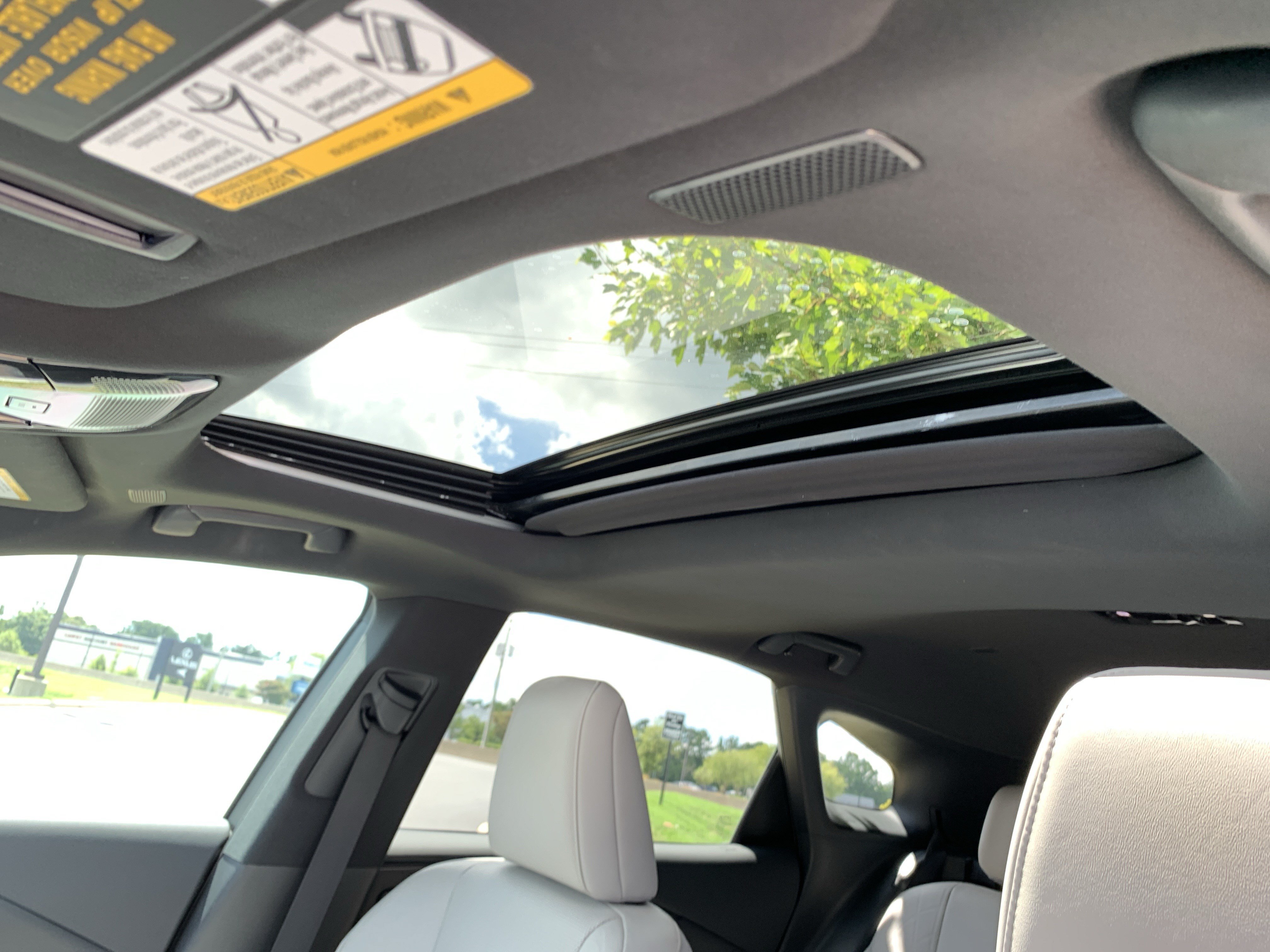 Used 2024 Lexus RX 350 Premium Plus w/ Convenience Package FWD image 28