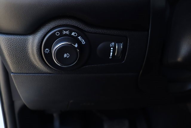 Used 2023 Dodge Durango GT image 18