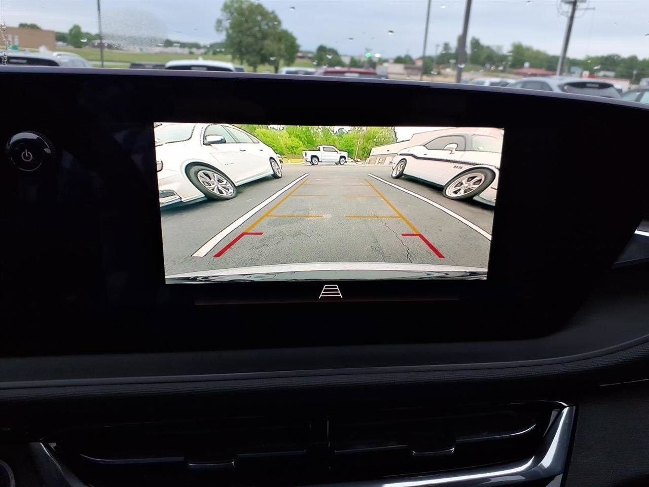 Used 2025 Buick Envista Sport Touring w/ Convenience I Package FWD image 17