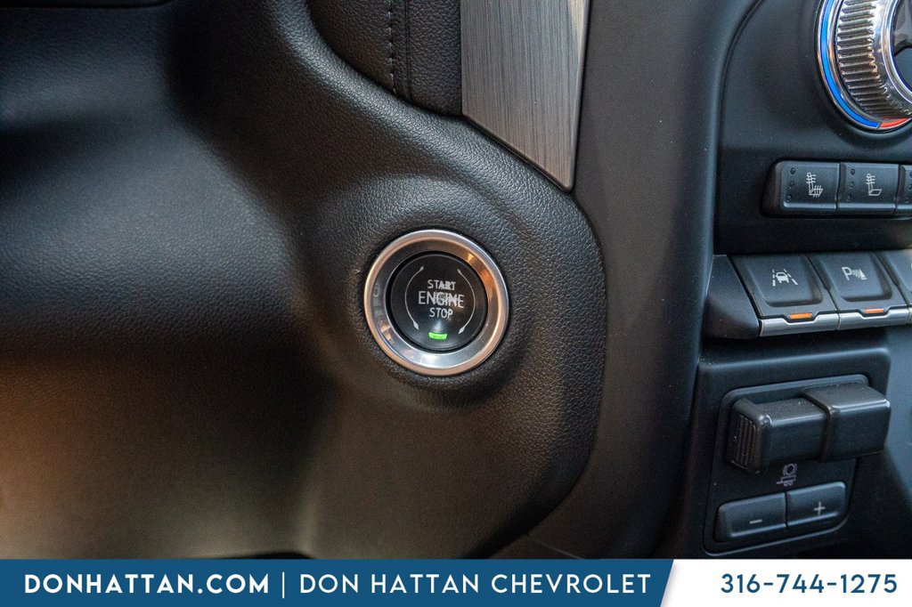 Used 2019 GMC Sierra 1500 Denali w/ Denali Ultimate Package AWD/4WD image 9