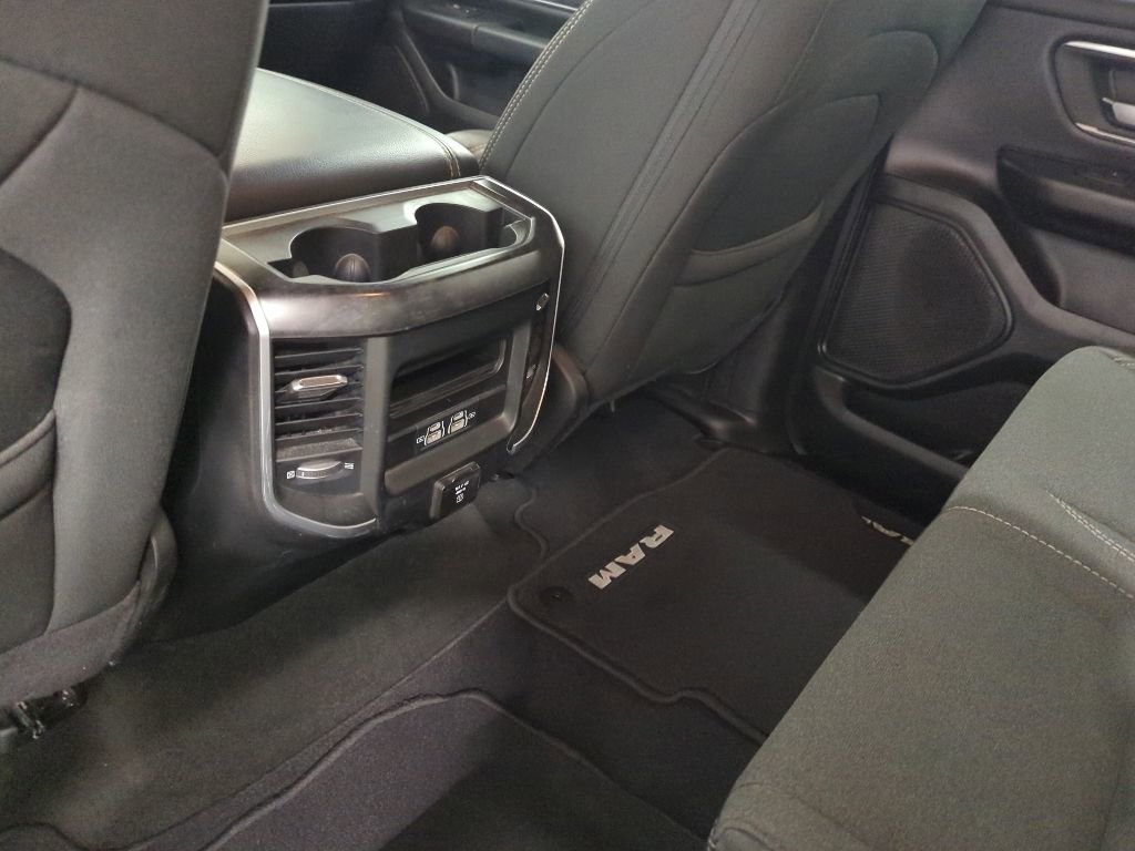 Used 2021 RAM 1500 Big Horn AWD/4WD image 11