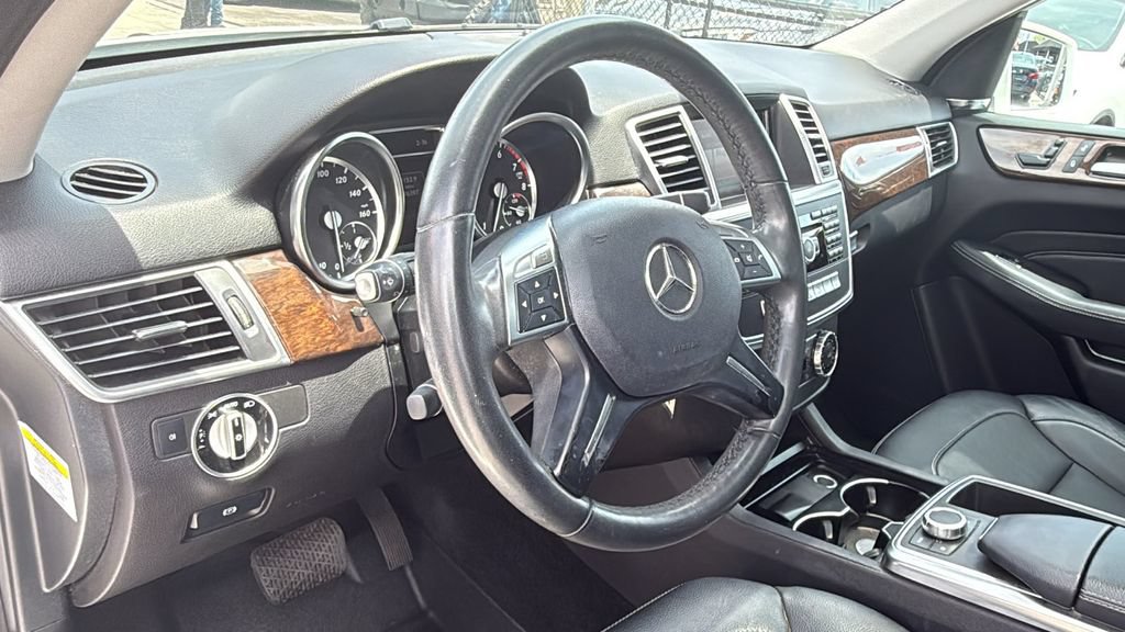 Used 2014 Mercedes-Benz ML 350 4MATIC image 25