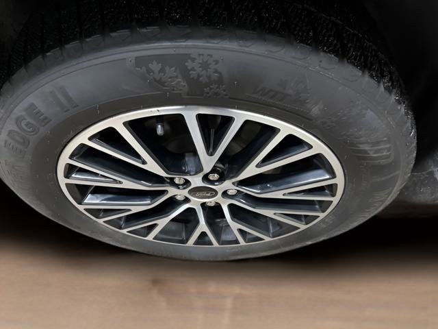 Used 2024 Ford Escape SE image 9