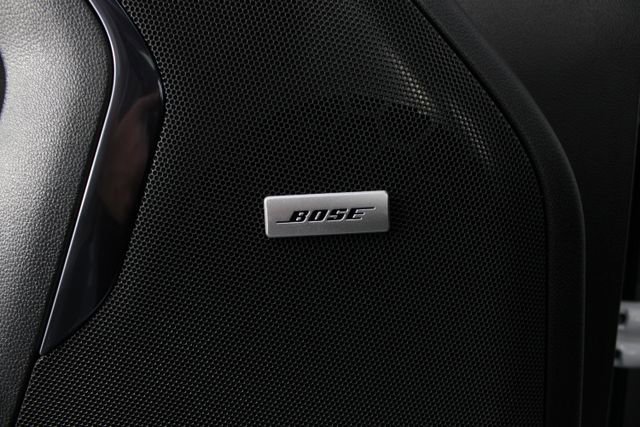 New 2026 GMC Yukon XL AT4 w/ AT4 Premium Plus Package AWD/4WD image 20