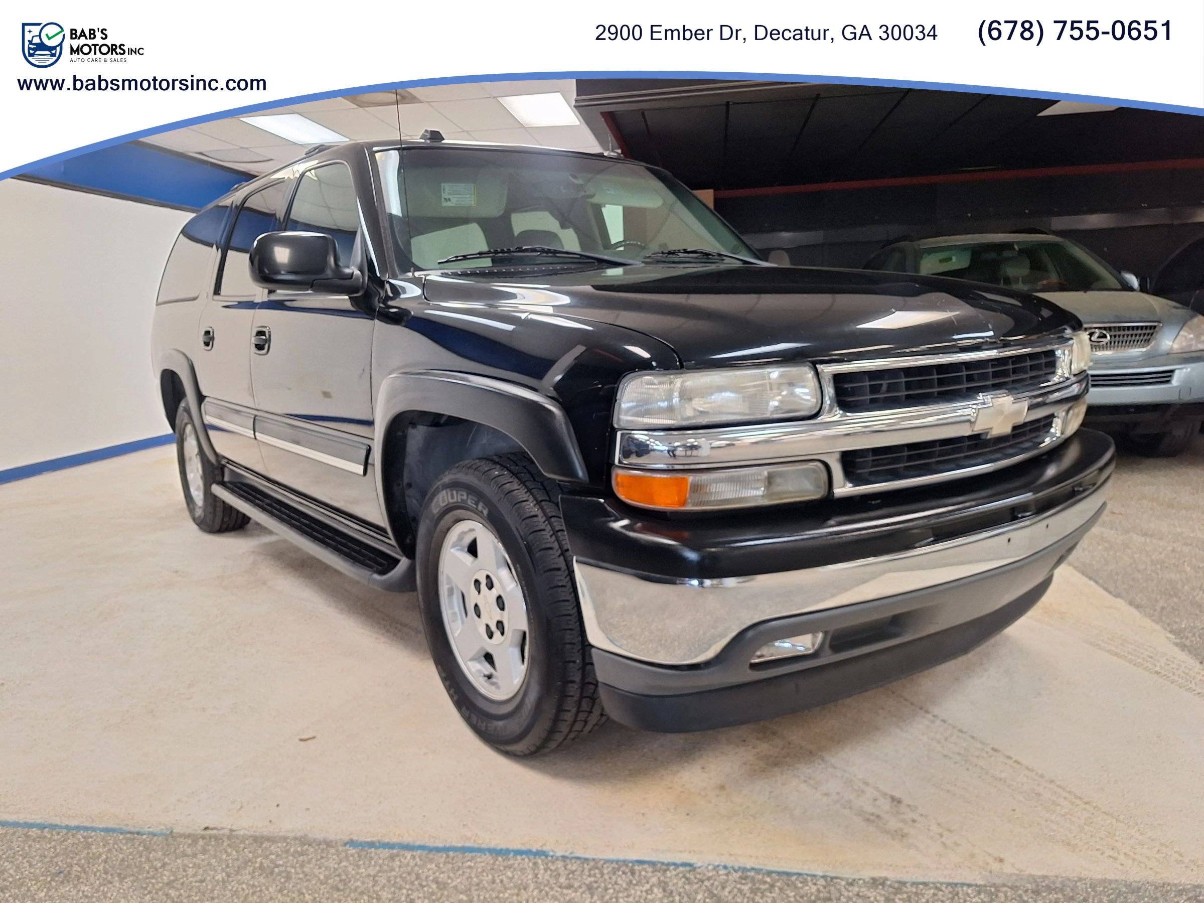 Used 2005 Chevrolet Suburban LT w/ Preferred Equipment Group RWD image 4
