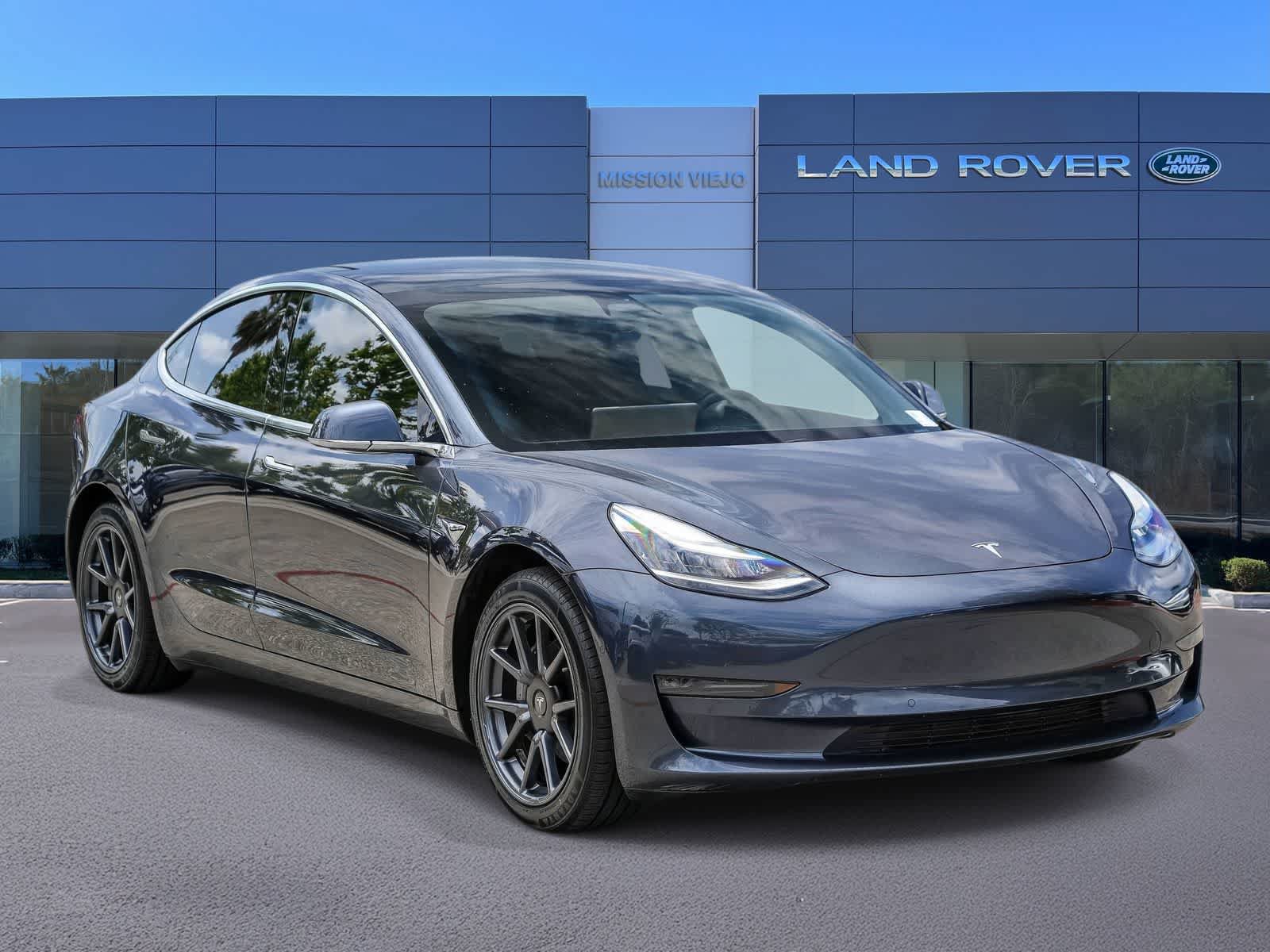 Used 2020 Tesla Model 3 Long Range AWD/4WD image 3