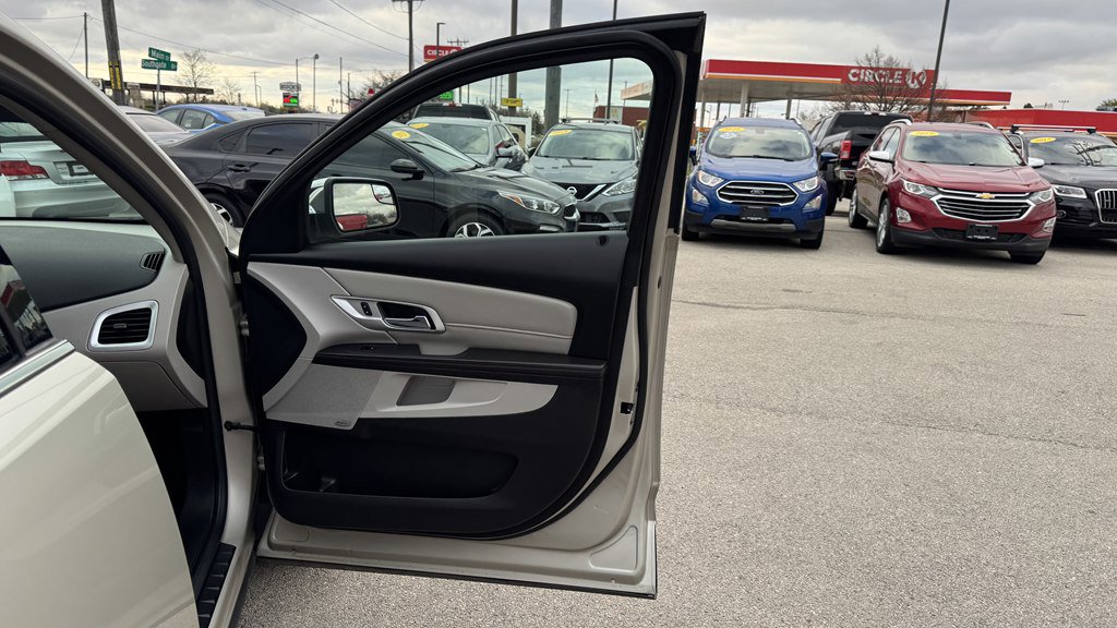 Used 2013 GMC Terrain SLT w/ Safety Package FWD image 27