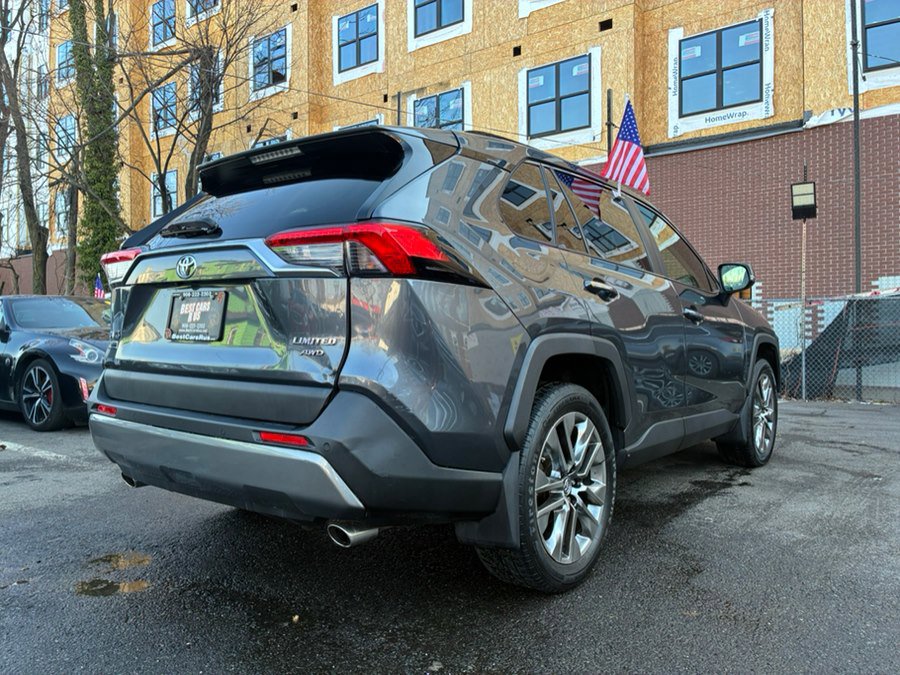 Used 2019 Toyota RAV4 Limited w/ Advanced Technology Package AWD/4WD image 8