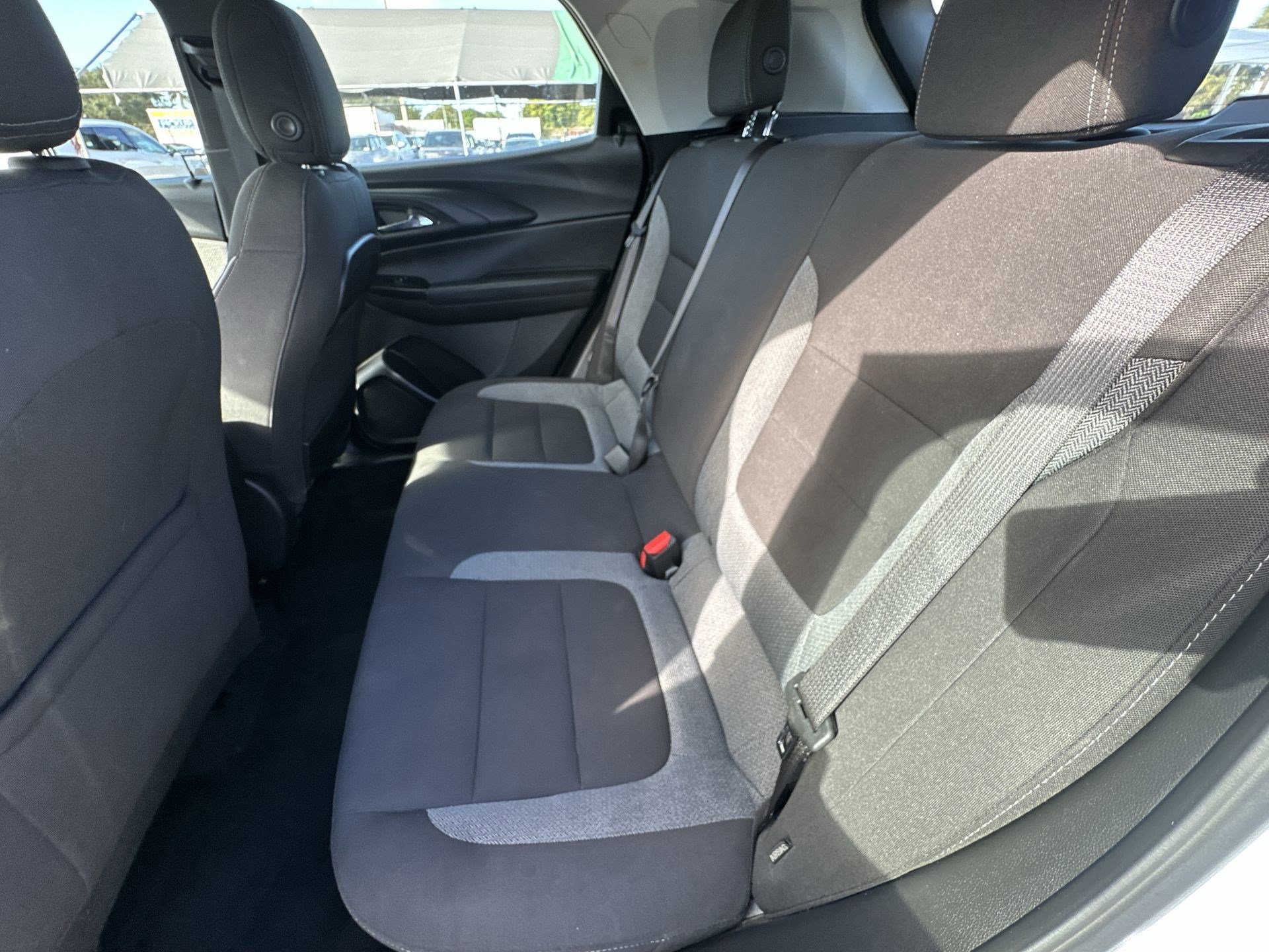 Used 2023 Chevrolet TrailBlazer LS image 26