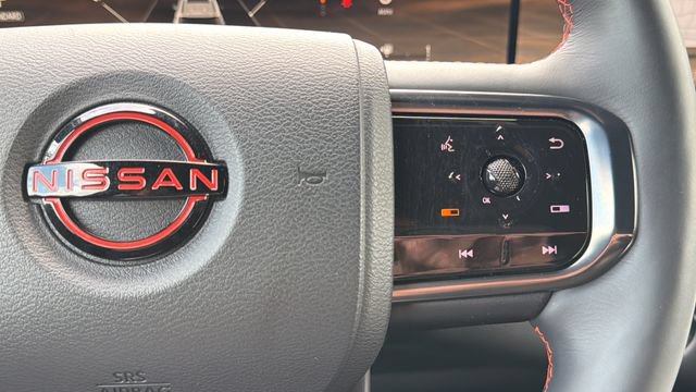 Used 2025 Nissan Armada PRO-4X AWD/4WD image 25