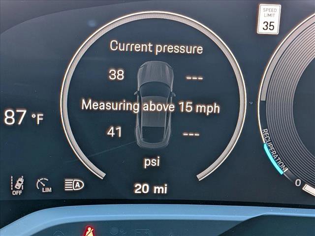 New 2025 Porsche Taycan GTS image 16