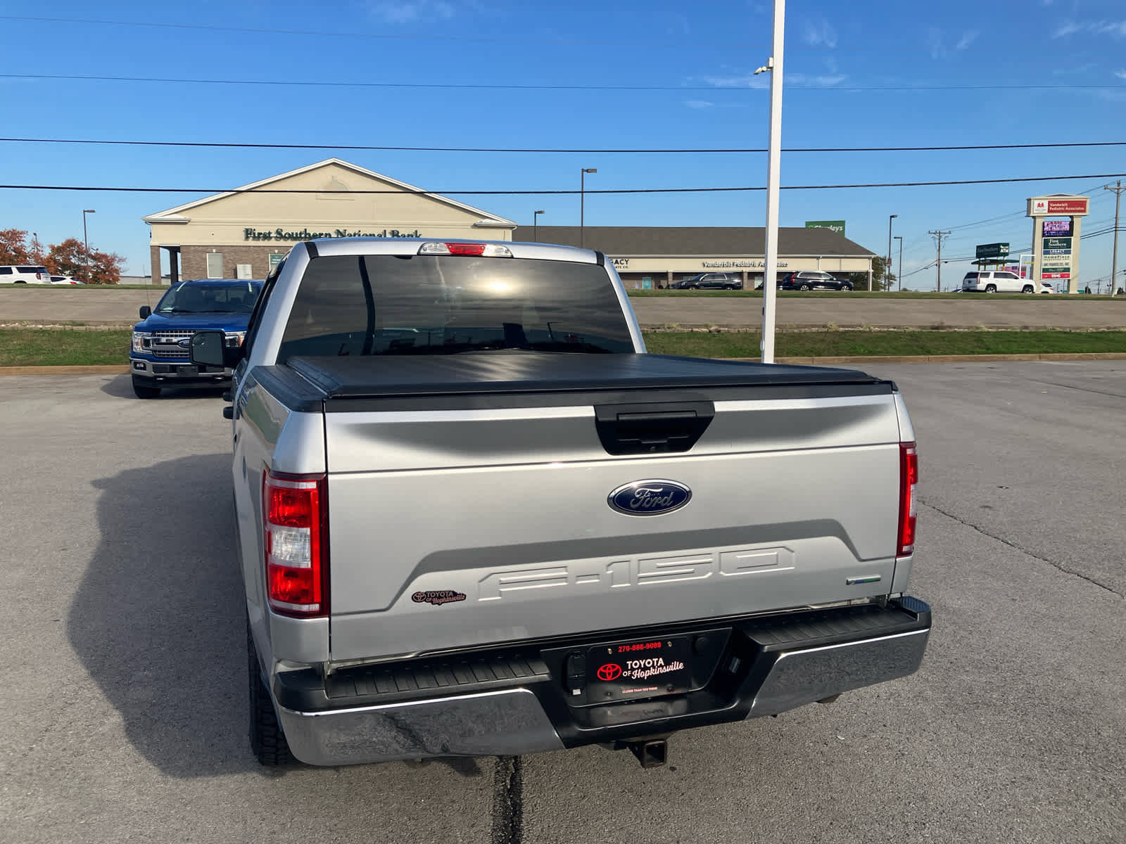 Used 2018 Ford F150 XLT image 6