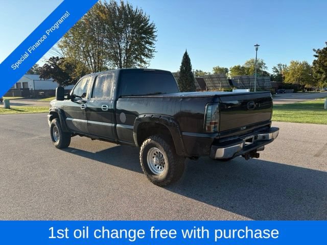 Used 2006 Chevrolet Silverado 2500 LT w/ Heavy-Duty Power Package AWD/4WD image 4