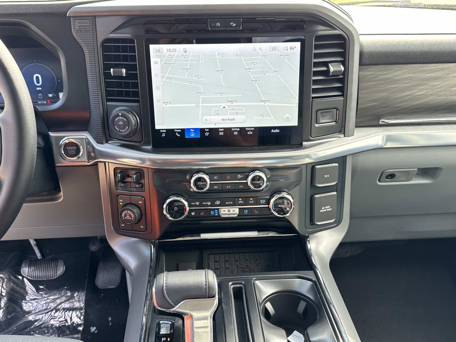 New 2026 Ford F150 Lariat w/ Equipment Group 502A High image 11