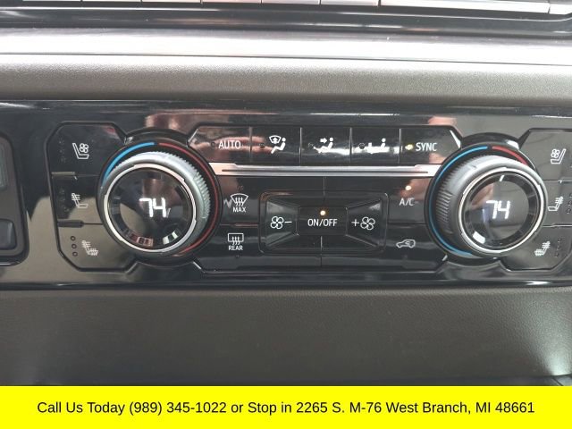 Used 2024 Chevrolet Silverado 2500 LTZ w/ LTZ Convenience Package image 32