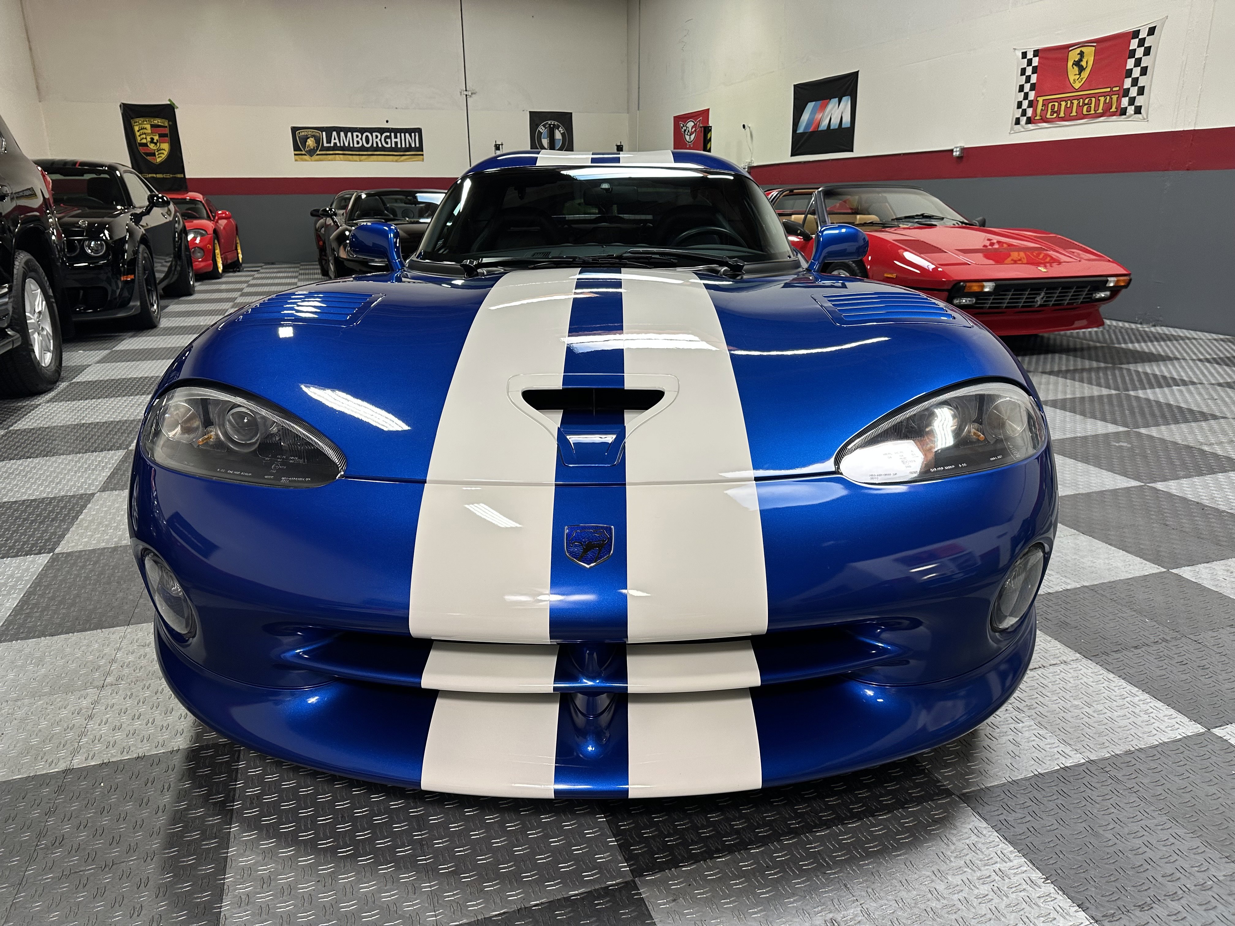 Used 1997 Dodge Viper GTS image 29