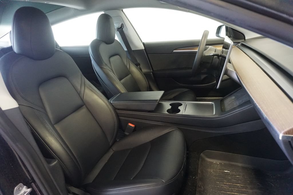 Used 2022 Tesla Model 3 Long Range AWD/4WD image 19