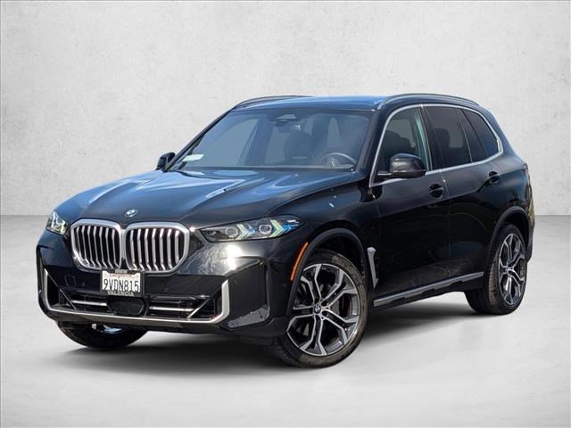 Used 2026 BMW X5 sDrive40i w/ Premium Package image 1
