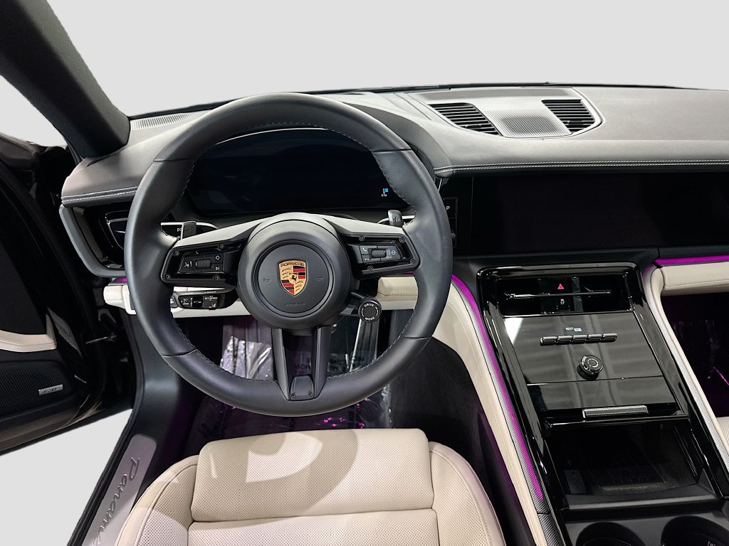 Used 2025 Porsche Panamera 4 AWD/4WD image 26