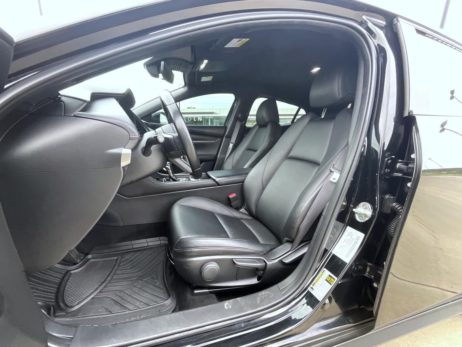Used 2024 MAZDA MAZDA3 s FWD image 11