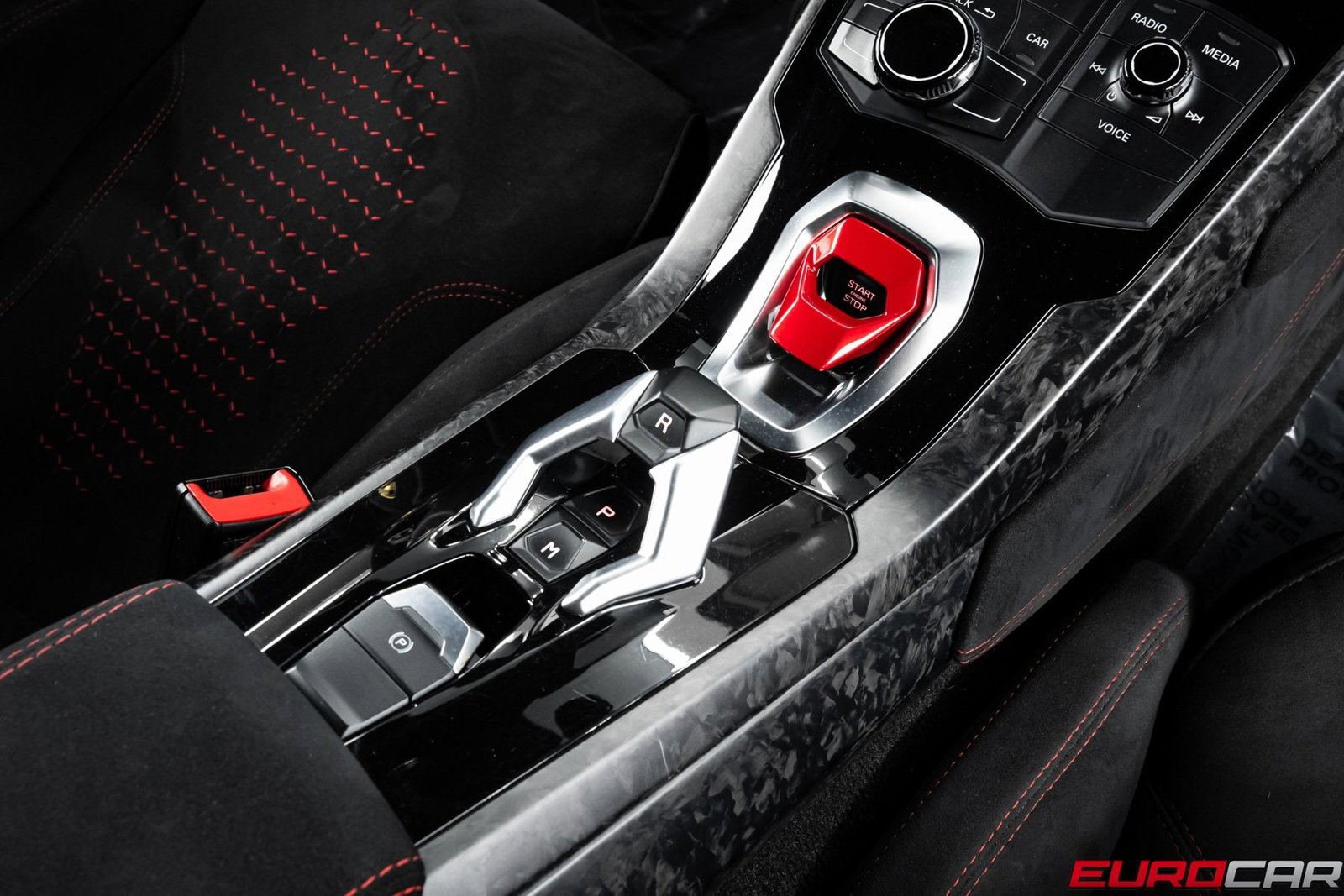 Used 2018 Lamborghini Huracan Performante image 36