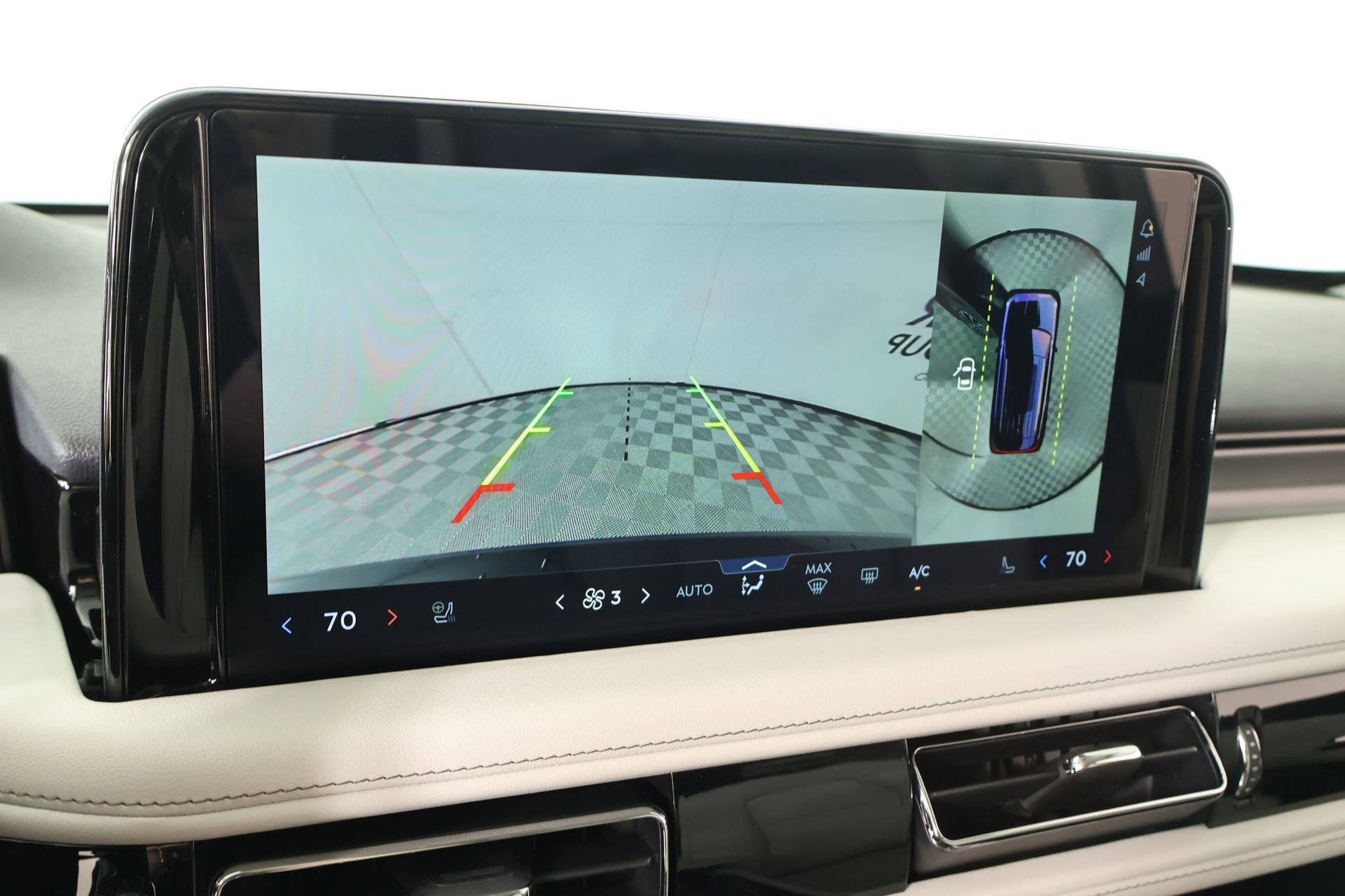 New 2026 Lincoln Aviator AWD image 6