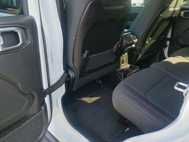 Used 2025 Jeep Wrangler Unlimited Rubicon AWD/4WD image 21
