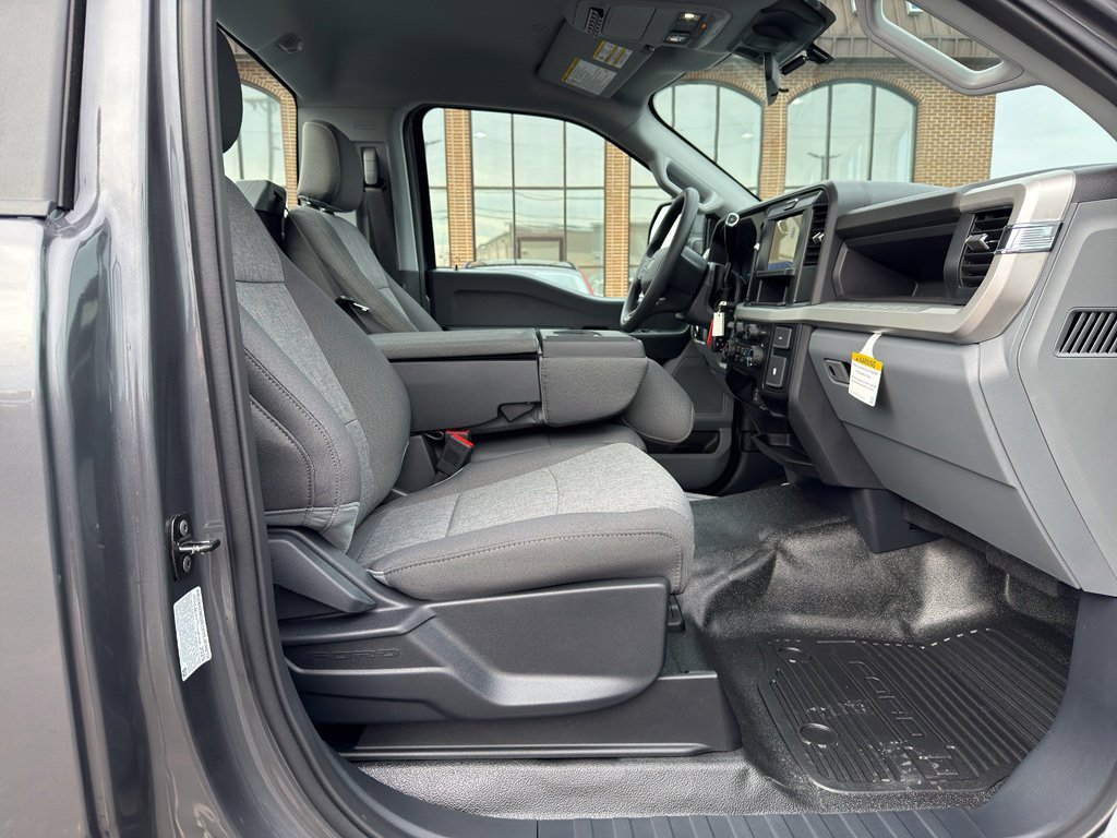 New 2026 Ford F350 XL w/ XL Driver Assist Package image 30
