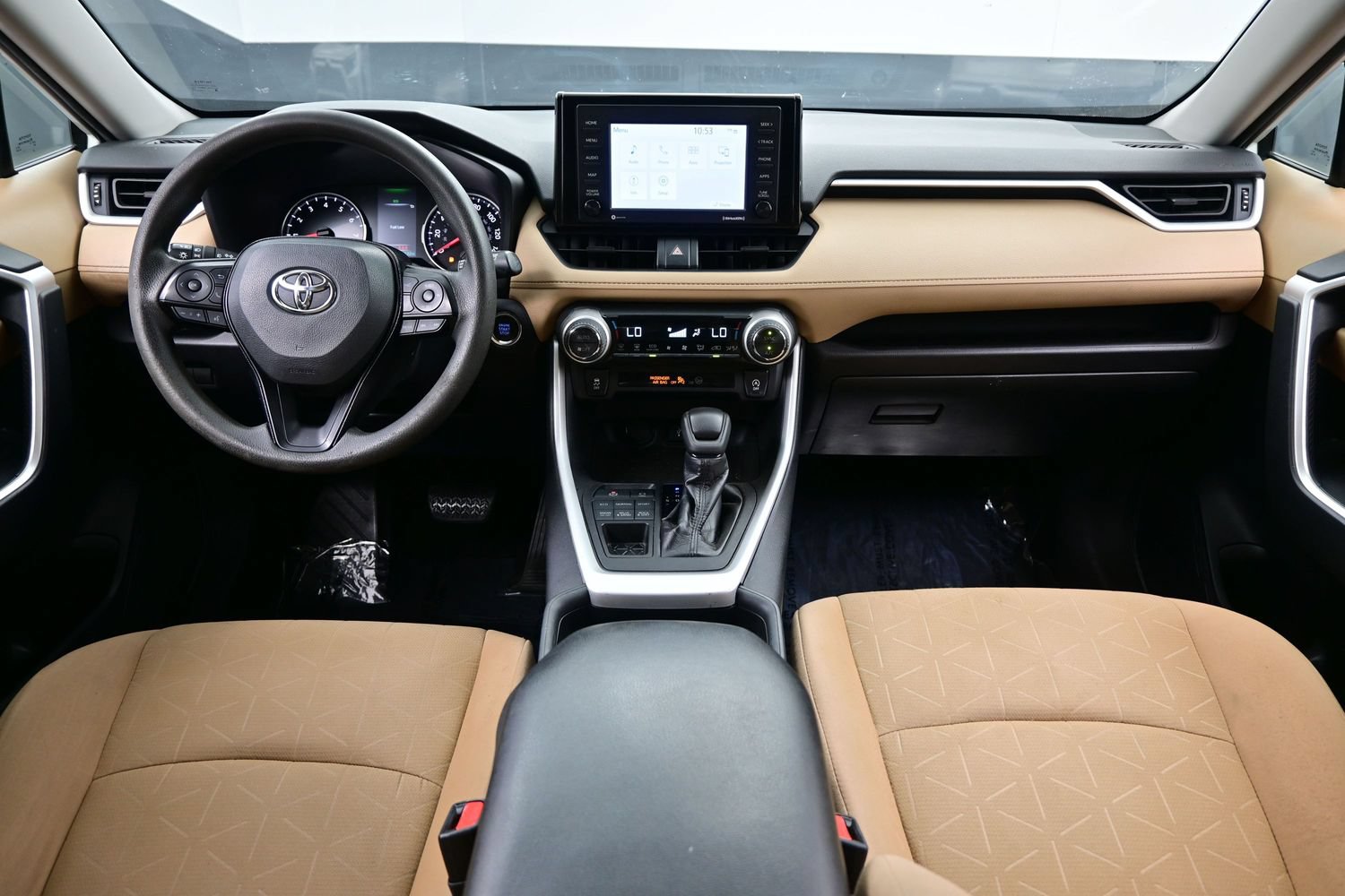 Used 2021 Toyota RAV4 XLE AWD/4WD image 16