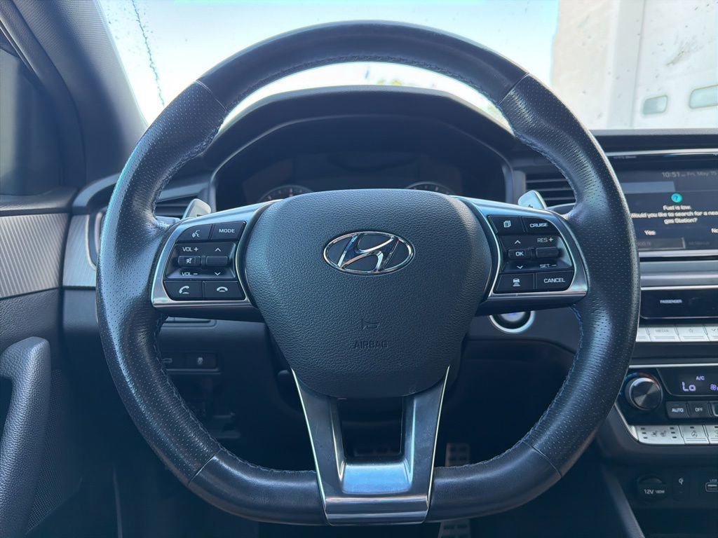 Used 2018 Hyundai Sonata Limited FWD image 11
