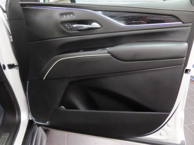 Used 2021 Cadillac Escalade Sport w/ Driver Assist Tech Package image 11