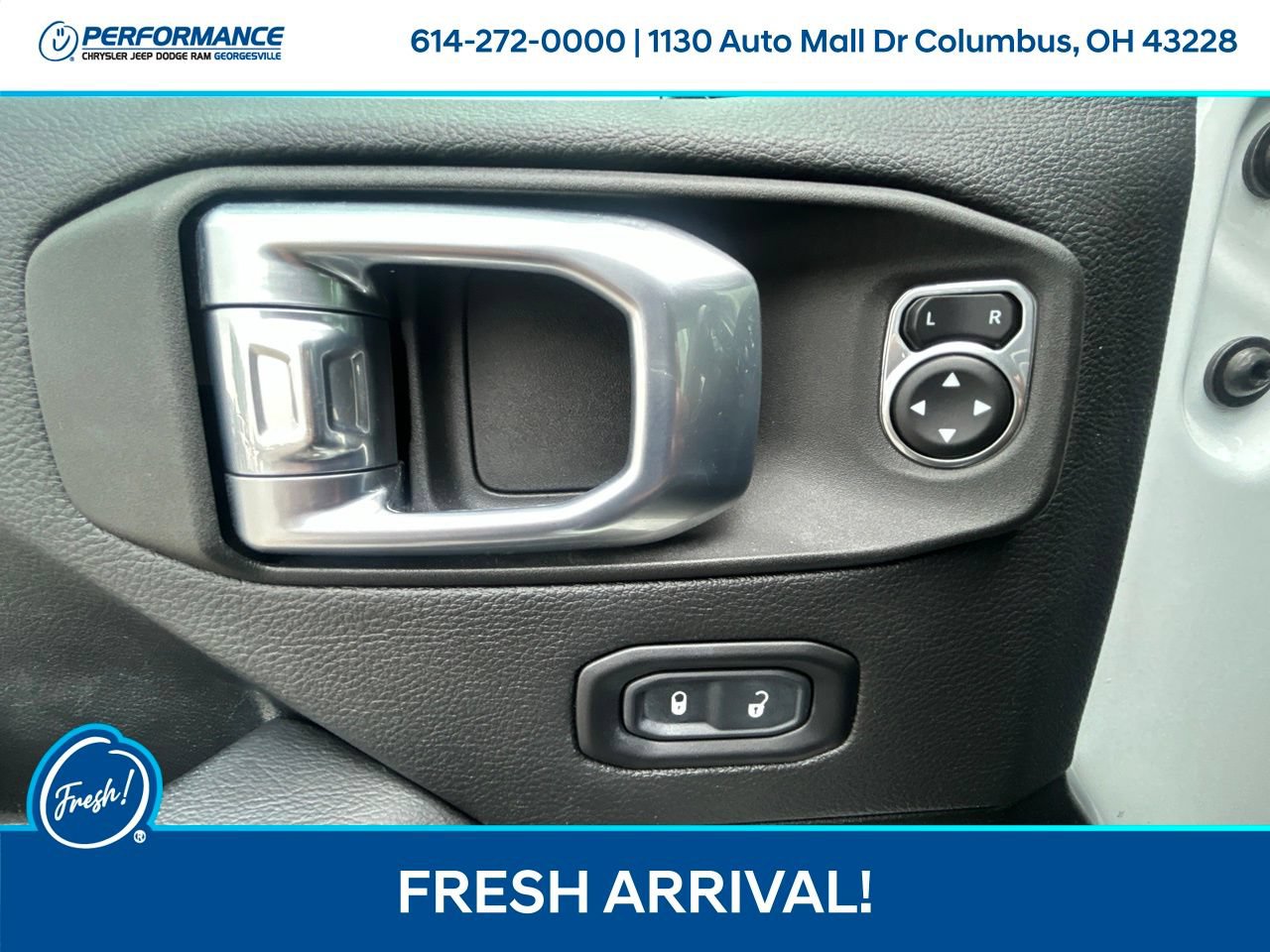 Used 2021 Jeep Wrangler Unlimited Sahara w/ Uconnect 4C Nav & Sound Group AWD/4WD image 17