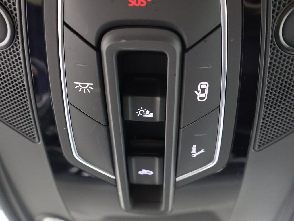 Used 2025 Audi Q8 Premium Plus w/ Premium Plus Package image 8