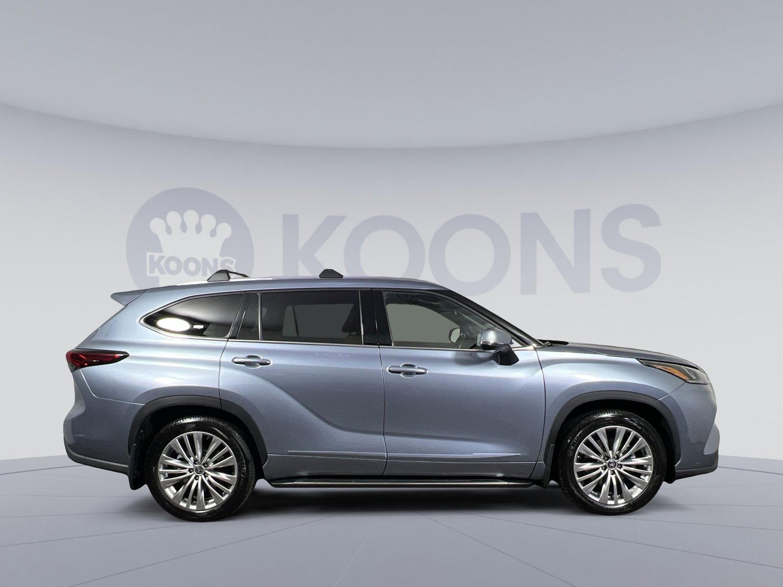 Used 2022 Toyota Highlander Platinum image 8