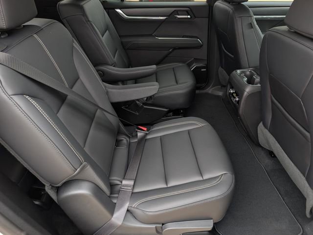 Used 2026 GMC Acadia Elevation w/ Black Edition image 34