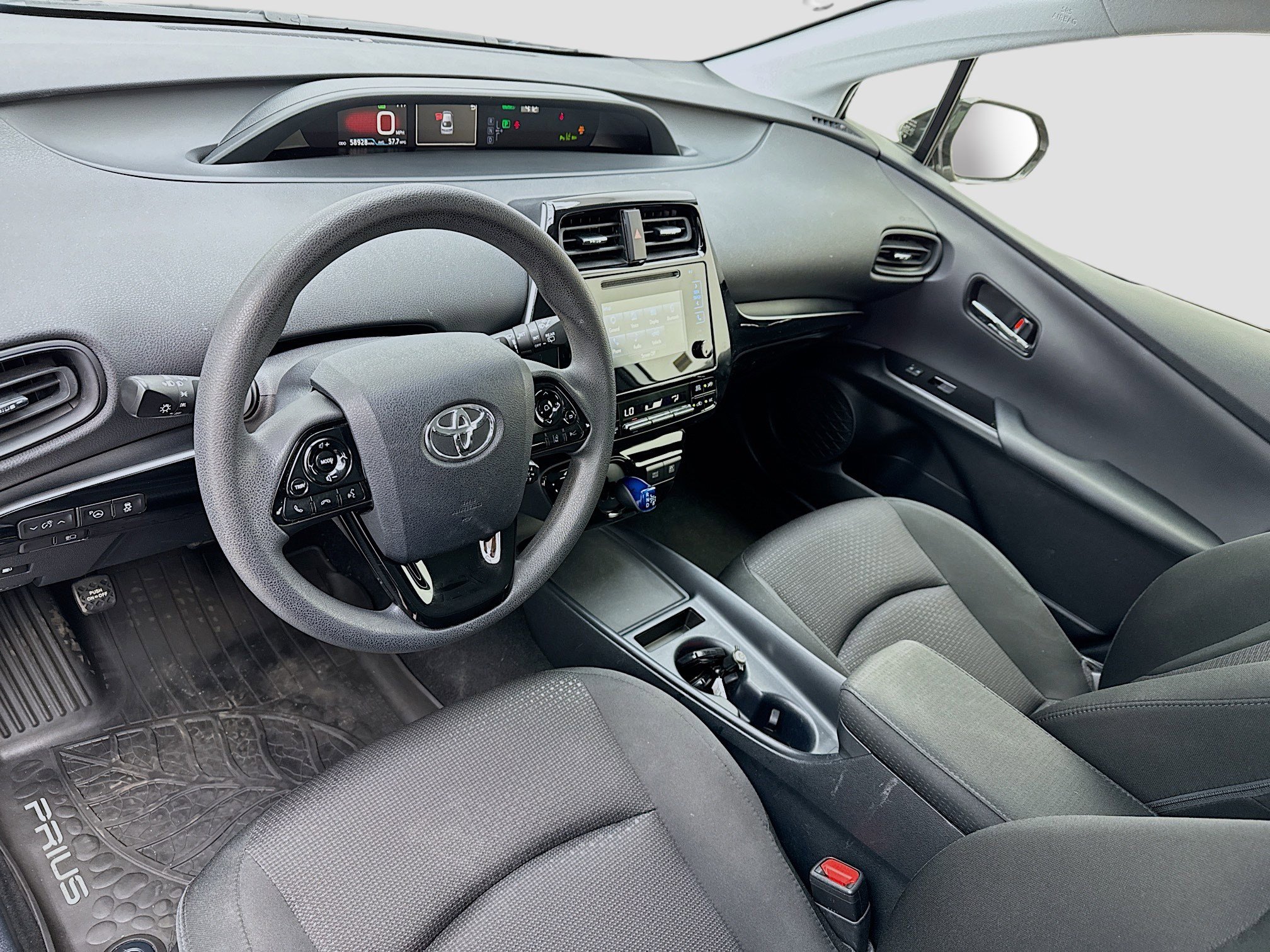 Used 2019 Toyota Prius L Eco image 7
