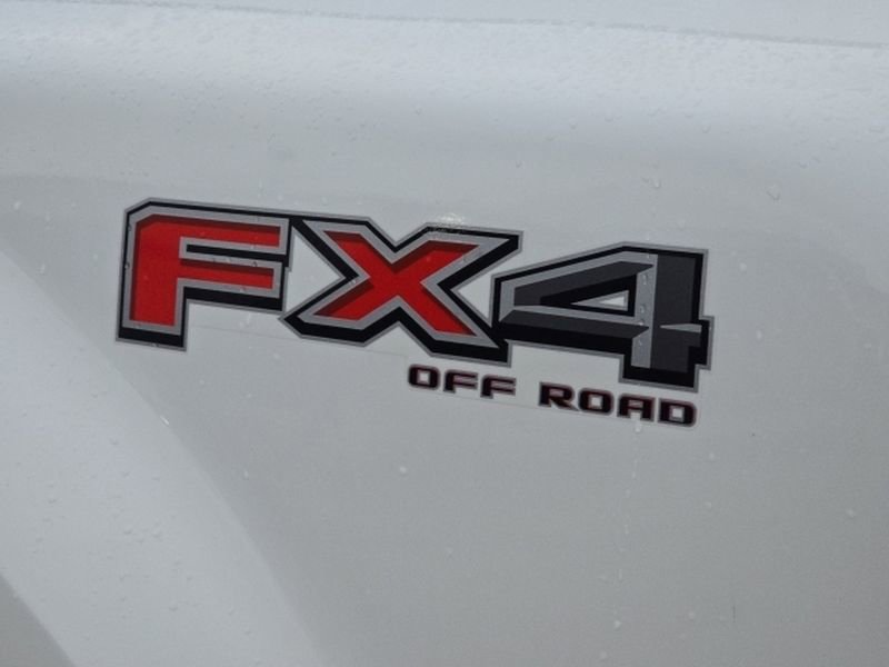 Used 2025 Ford F350 Lariat w/ Lariat Ultimate Package image 7