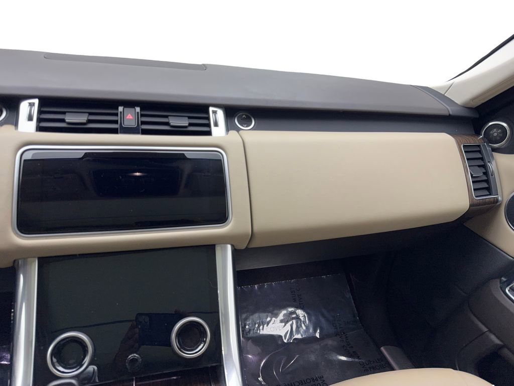 Used 2022 Land Rover Range Rover Sport HSE Silver Edition image 55