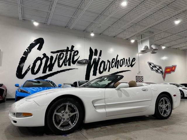 Used 2004 Chevrolet Corvette Convertible RWD image 15