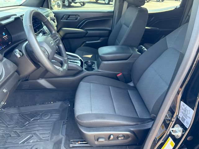 Certified 2024 Chevrolet Colorado Trail Boss w/ Technology Package AWD/4WD image 9
