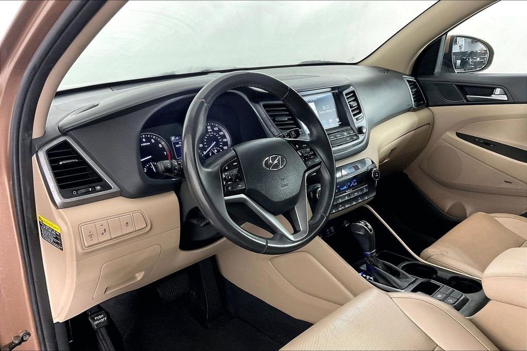 Used 2017 Hyundai Tucson SE Plus FWD image 17
