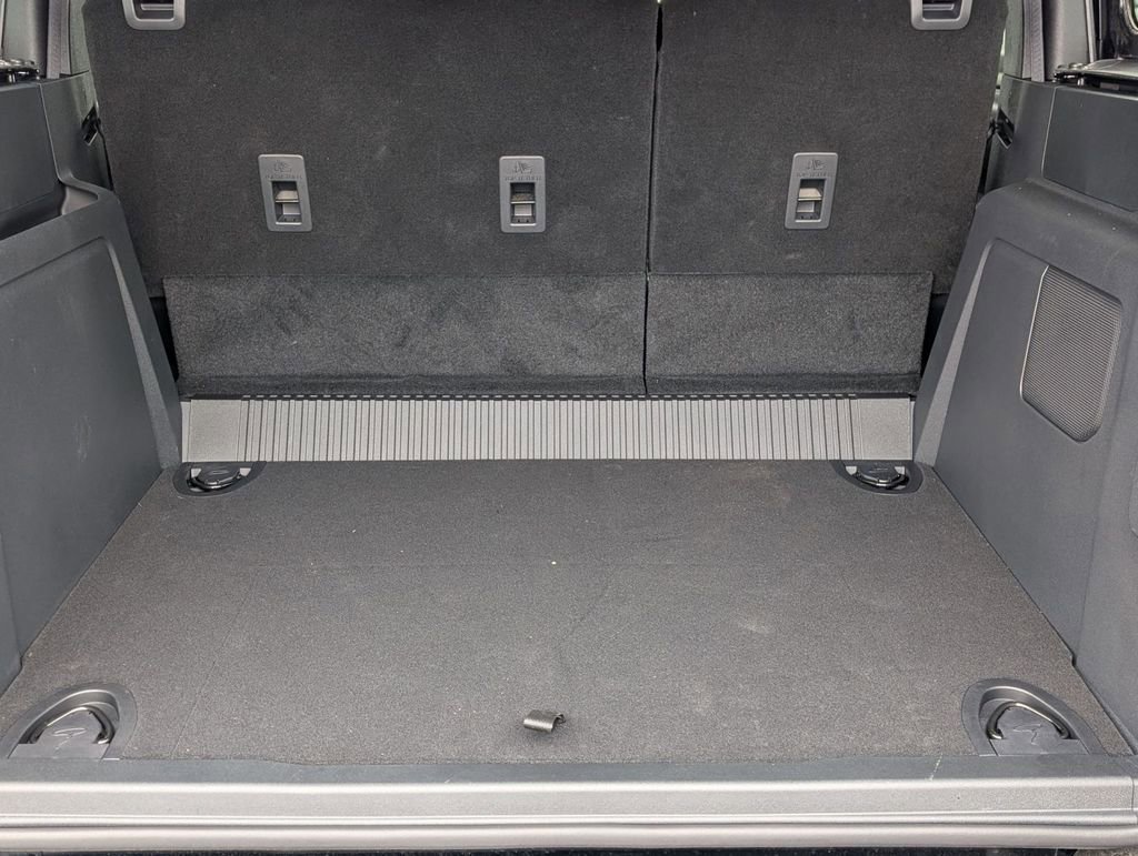 New 2025 Ford Bronco Outer Banks w/ Sasquatch Package image 17