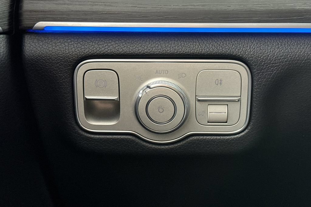 Certified 2026 Mercedes-Benz GLE 350 4MATIC image 31