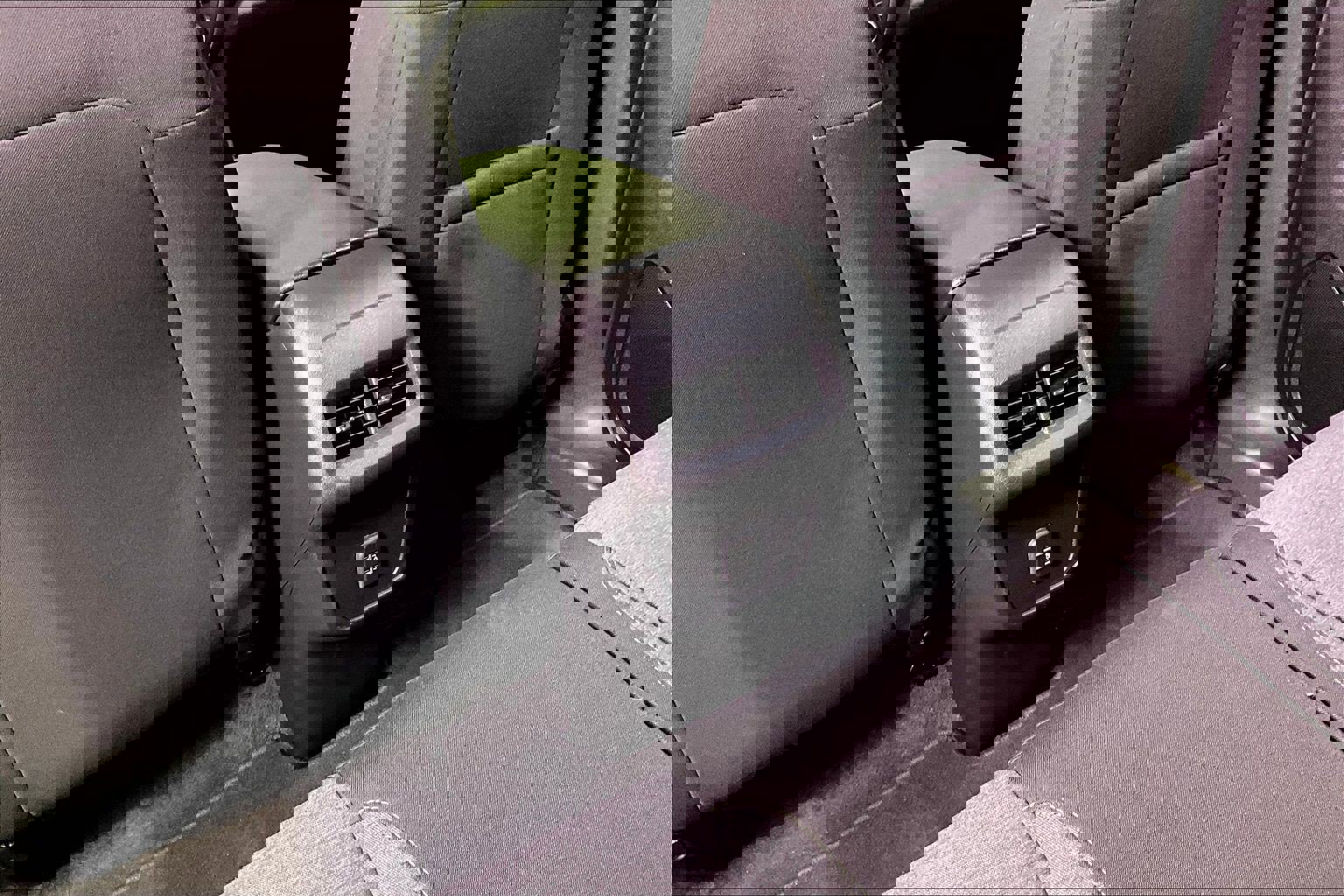 Used 2024 Chevrolet Equinox LT image 10