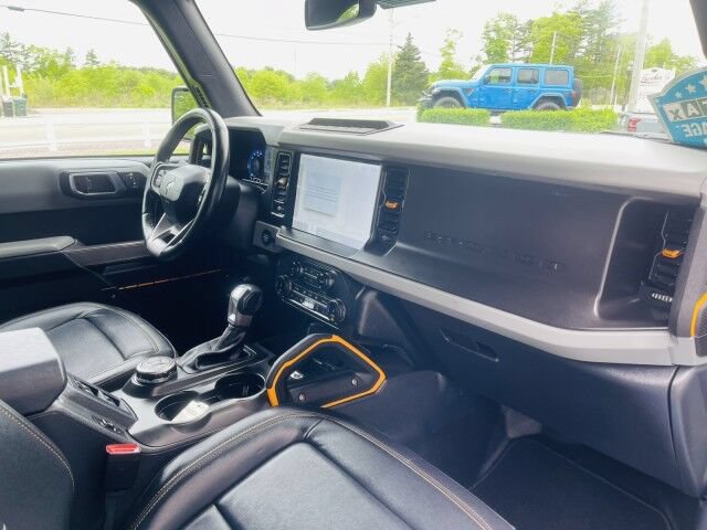 Used 2022 Ford Bronco Badlands AWD/4WD image 9