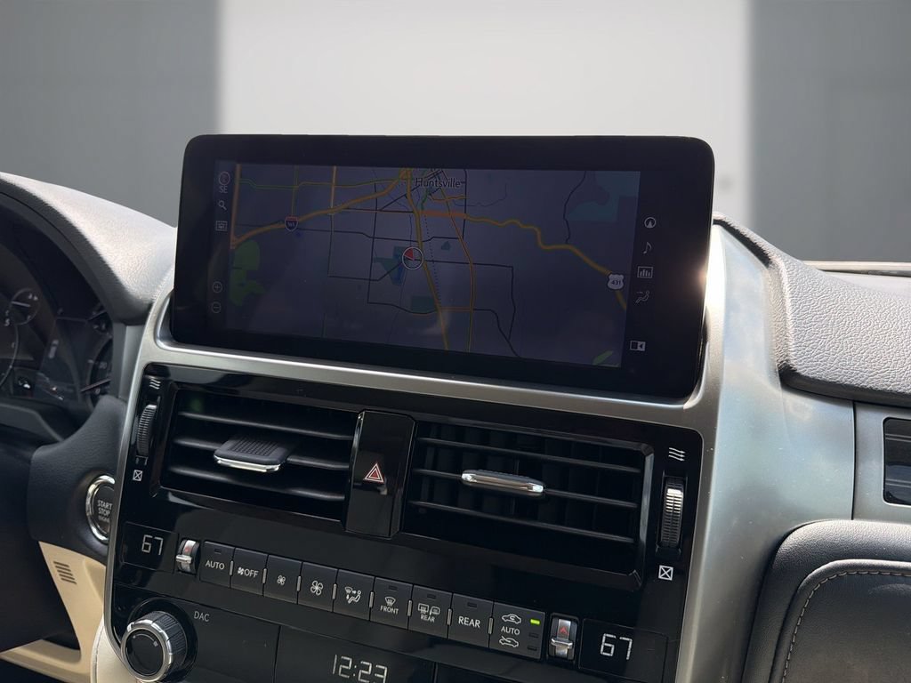 Used 2022 Lexus GX 460 Premium w/ Premium Package AWD/4WD image 19