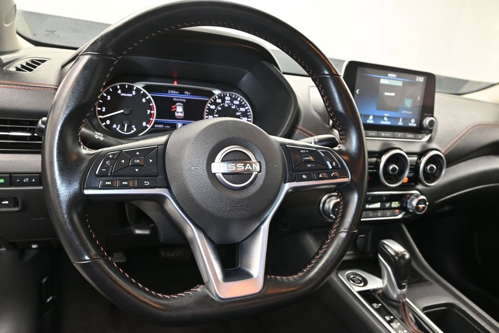 Used 2025 Nissan Sentra SR w/ Midnight Edition FWD image 18
