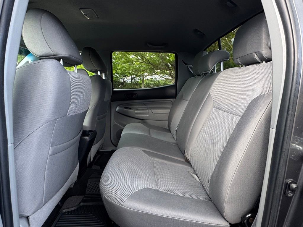 Used 2012 Toyota Tacoma 4x4 Double Cab w/ TRD Sport Pkg image 17
